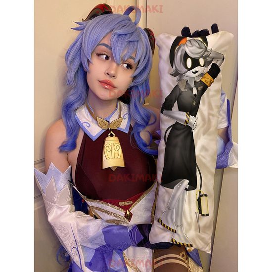 Мини дакимакура Узи и Эн Дроны Убийцы арт. M1211, 60х20 см