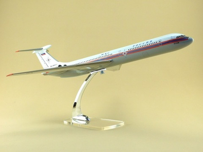 Модель самолета Ил-62М (М1:100, МЧС)