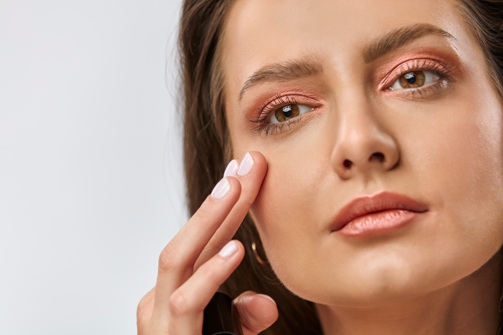 Notino Make-up Collection 3-in-1 Make-up - Многофункциональный макияж для глаз, губ и лица, 1,3 g