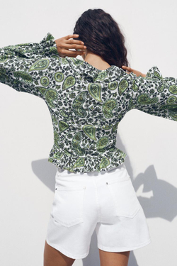 ZARA ТОП С ВОЛАНАМИ И V-ОБРАЗНЫМ ВЫРЕЗОМ, ОТТЕНКИ ЗЕЛЕНОГО