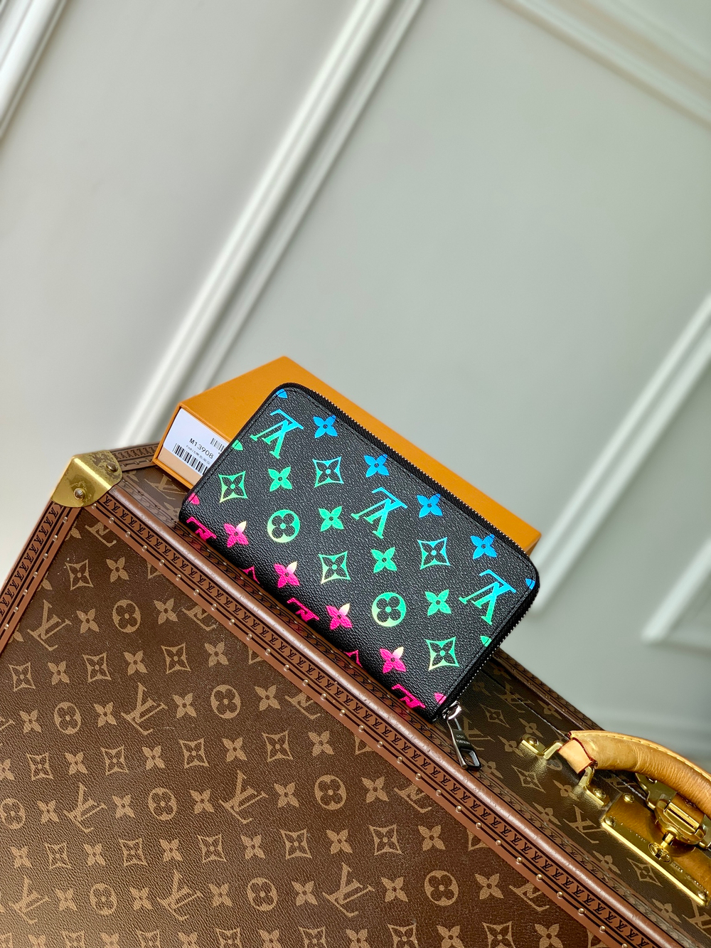 Louis Vuitton Zippy Wallet