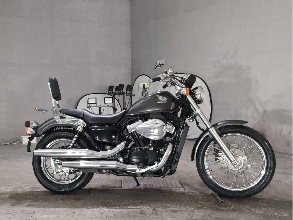 Honda VT750S 2012