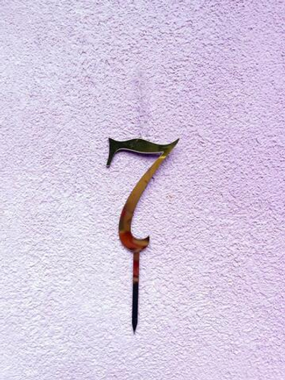 Топпер-свеча Цифра 7, золото