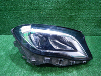 Битая Фара правая Mercedes GLA x156 (2017-2020) LED