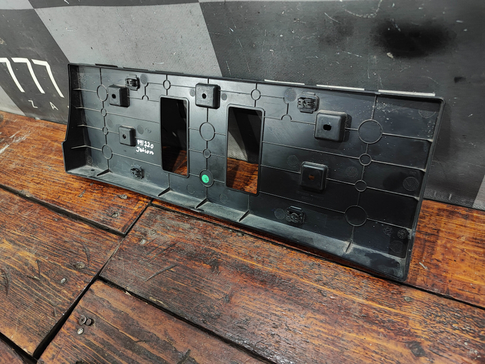 Площадка гос. номера Haval Jolion 21-нв Б/У Оригинал 2807100XST01A