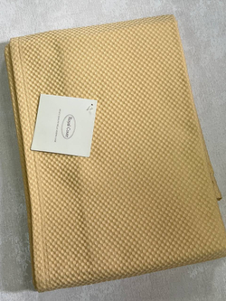 Покрывало 260x265 Royal Cover Deco светло-золотое