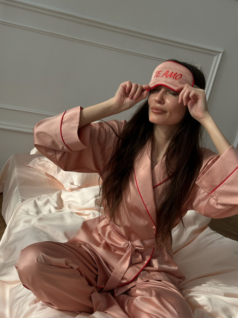 Комплект из тенселя Те Амо | кимоно, брюки, маска для сна, резинка для волос