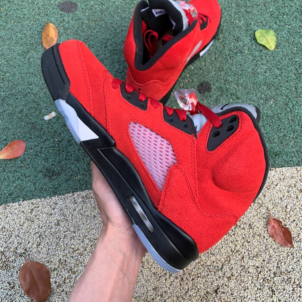 Air Jordan 5 “Raging Bull”