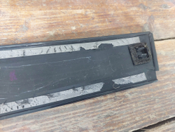 Накладка двери передней левой Geely Coolray 19-нв Б/У Оригинал 6600003997