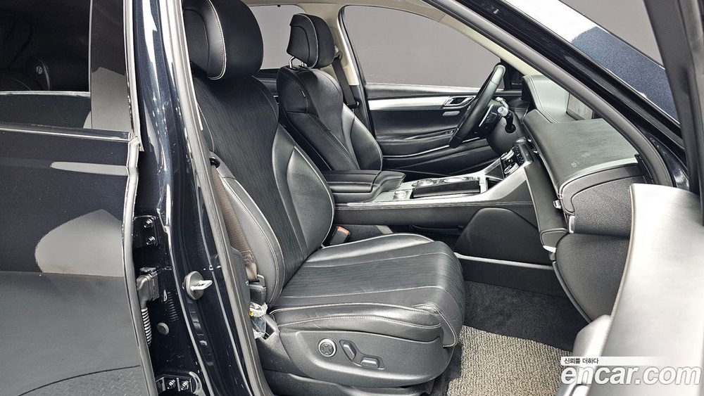 Genesis GV80 2.5T Бензин AWD (08.2020)