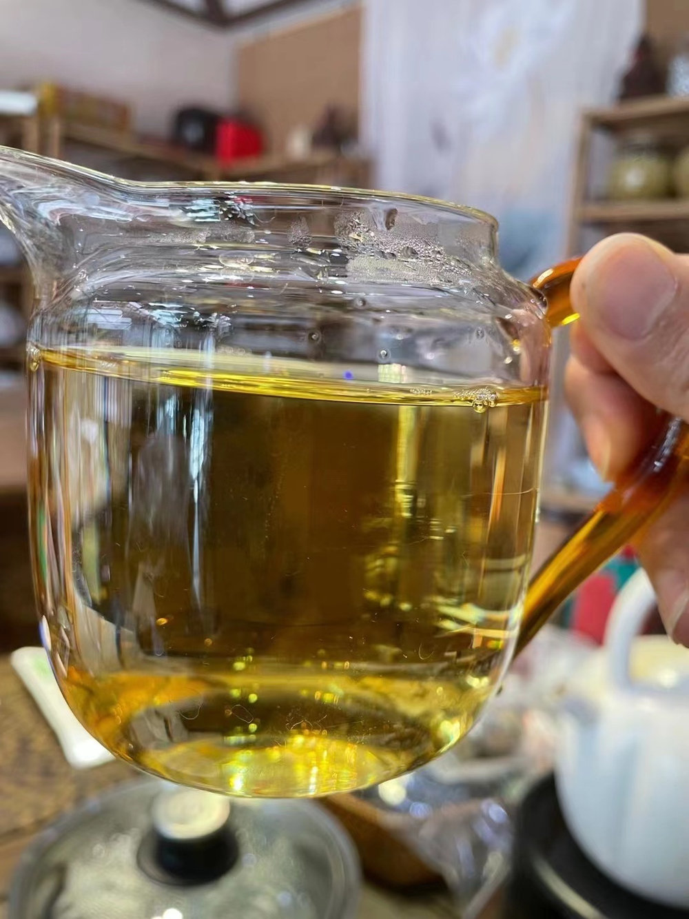 59312 Чай прессованный белый  "Сэнчжун, Байхао Иньчжень", мини бин 100гр