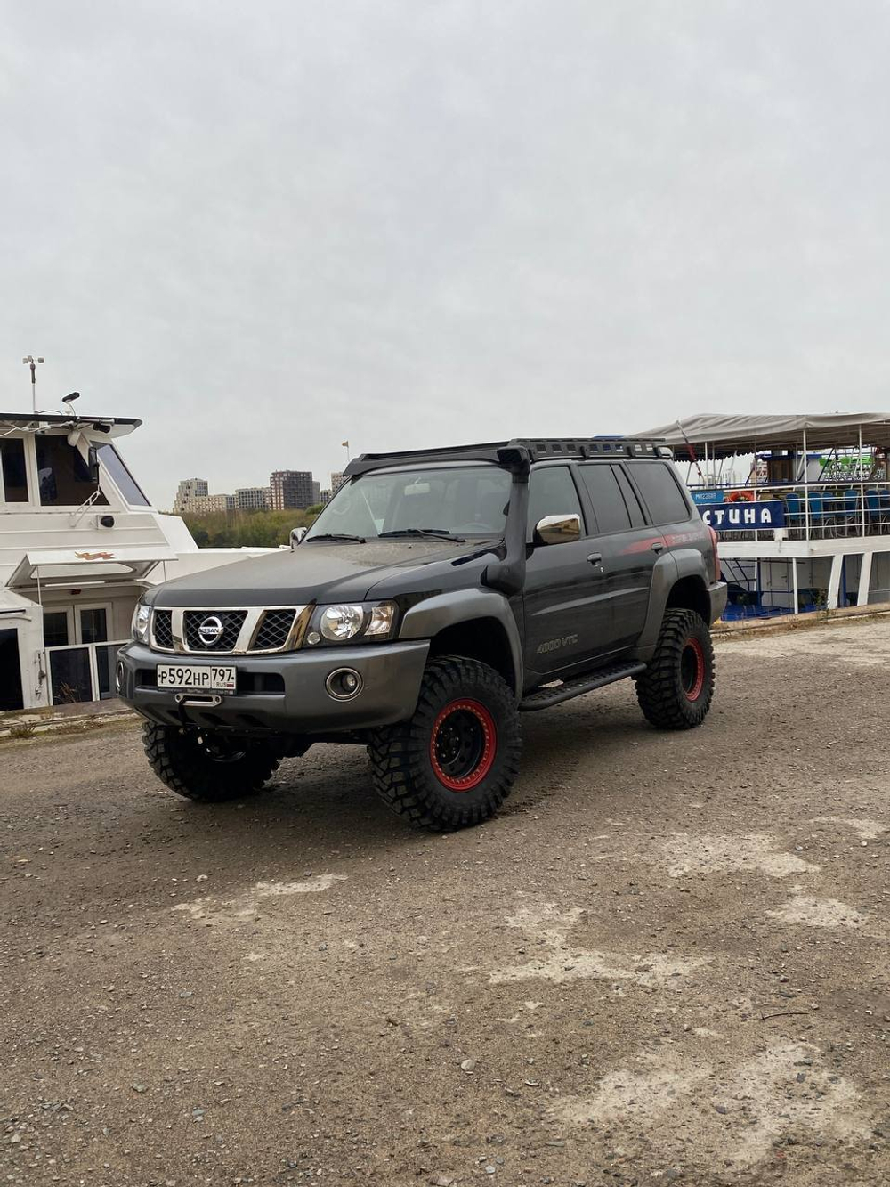 Nissan Patrol (Ниссан Патрол) Y61