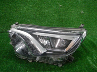Фара левая Toyota Rav 4 CA40 (2015-2019) LED