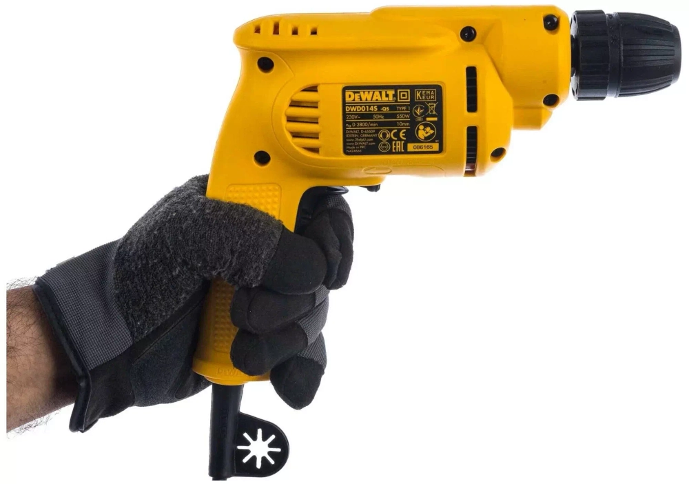 Безударная дрель DeWALT DWD014S-QS