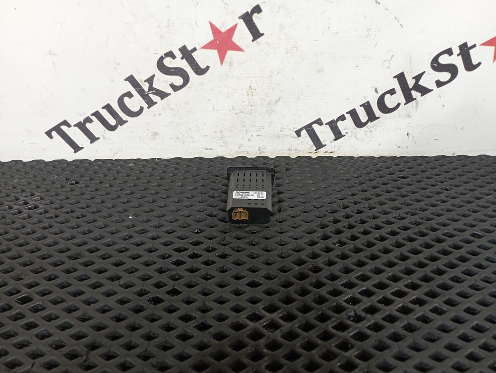 Порт USB 2020г.