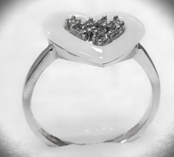 Ювелирное кольцо Эстерелла