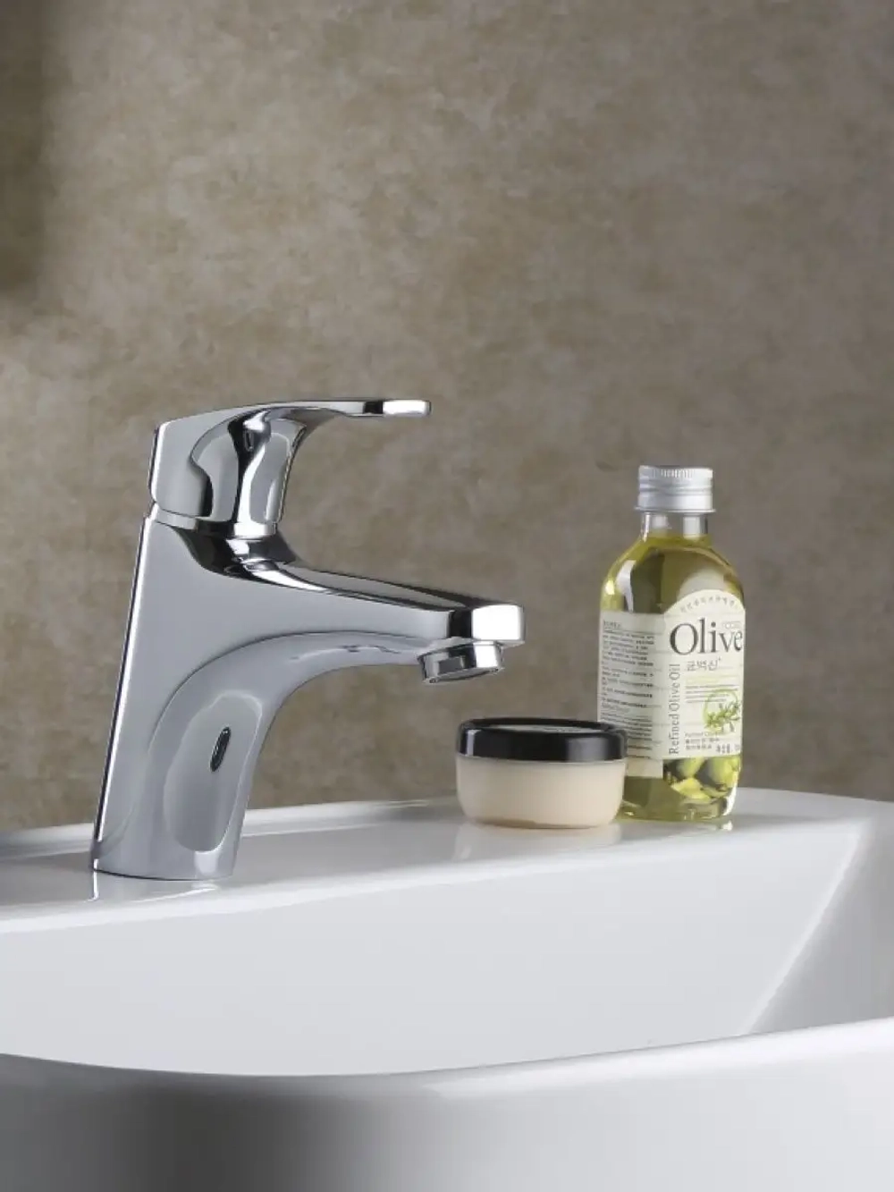 Смеситель для раковины хромированная латунь серии IDEAL