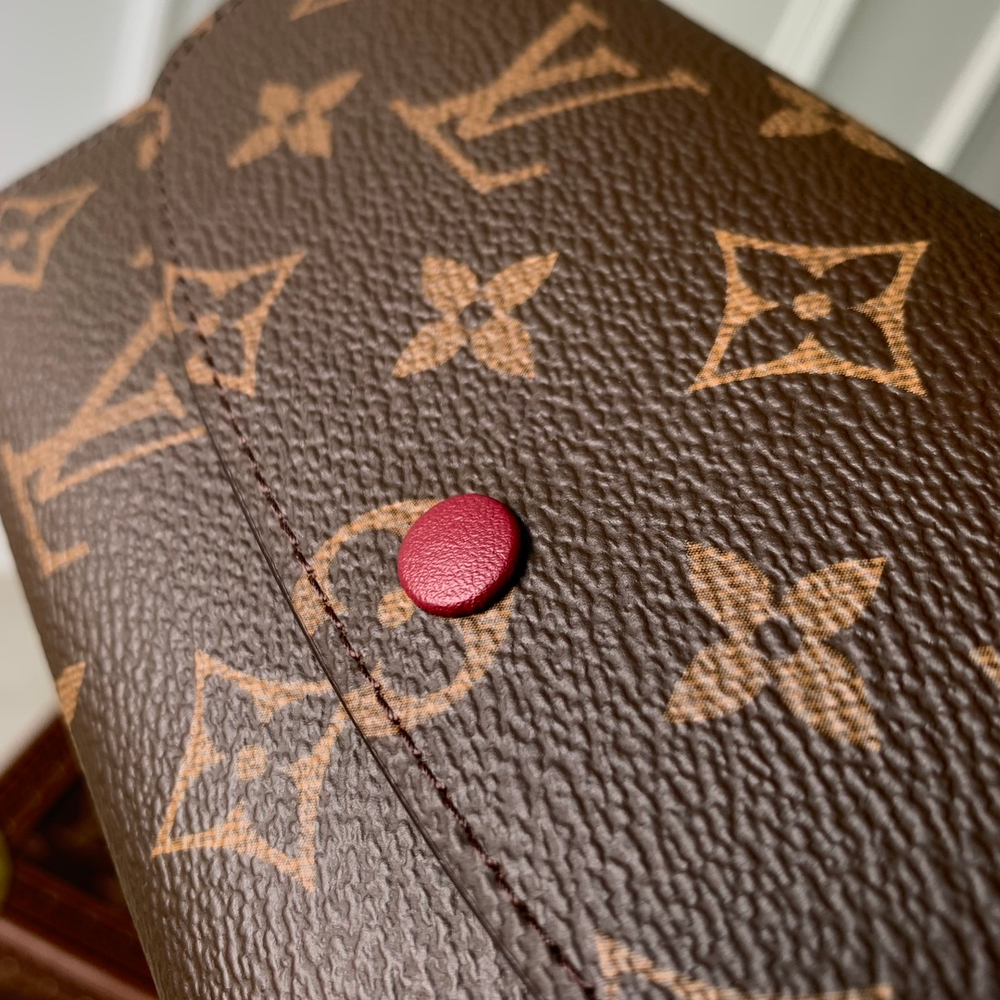 Louis Vuitton Emilie Wallet