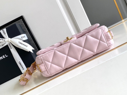 Chanel Bag 22 cm