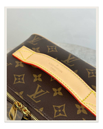 Несессер Louis Vuitton