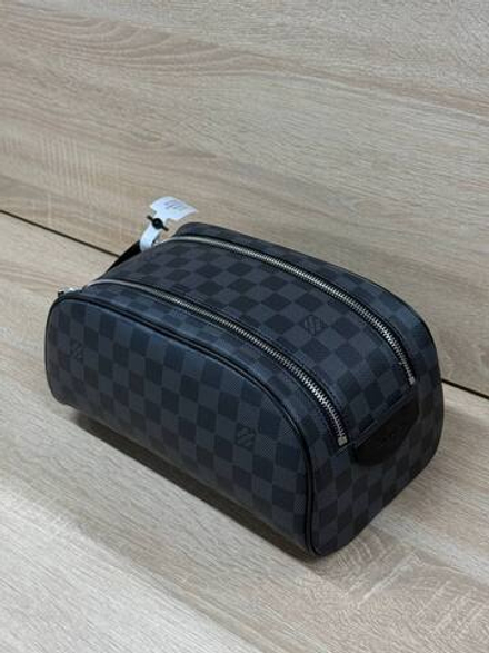 Несессер Louis Vuitton