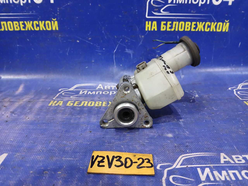 Главный тормозной цилиндр TOYOTA CAMRY PROMINENT 1991