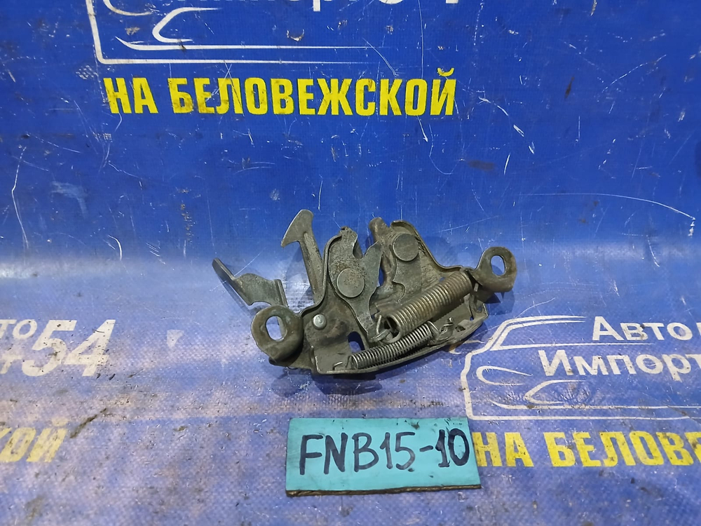 Замок капота NISSAN SUNNY 2000
