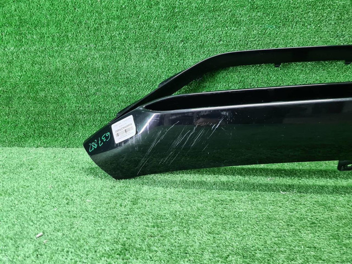 Накладка переднего бампера Genesis GV70 (2020-н.в)