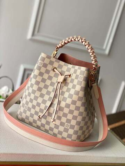 Louis Vuitton NeoNoe MM