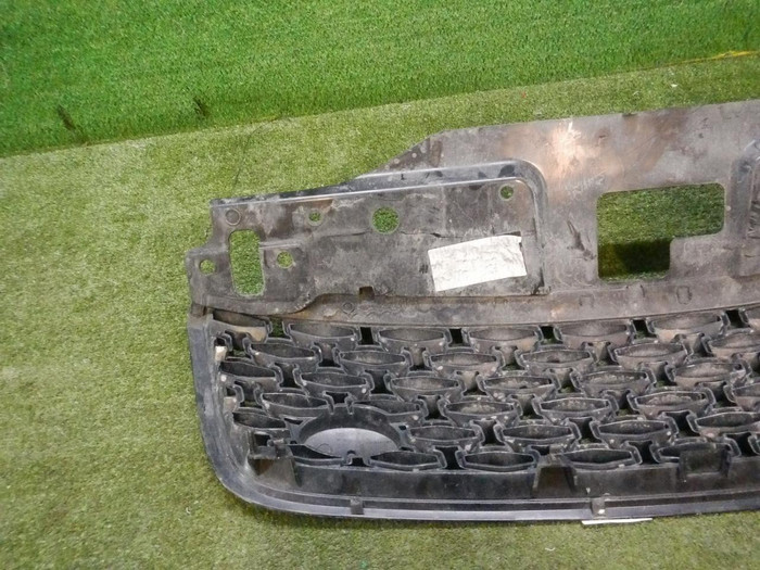 Решетка радиатора Land-Rover Discovery 5 (2016-2021) Dynamic