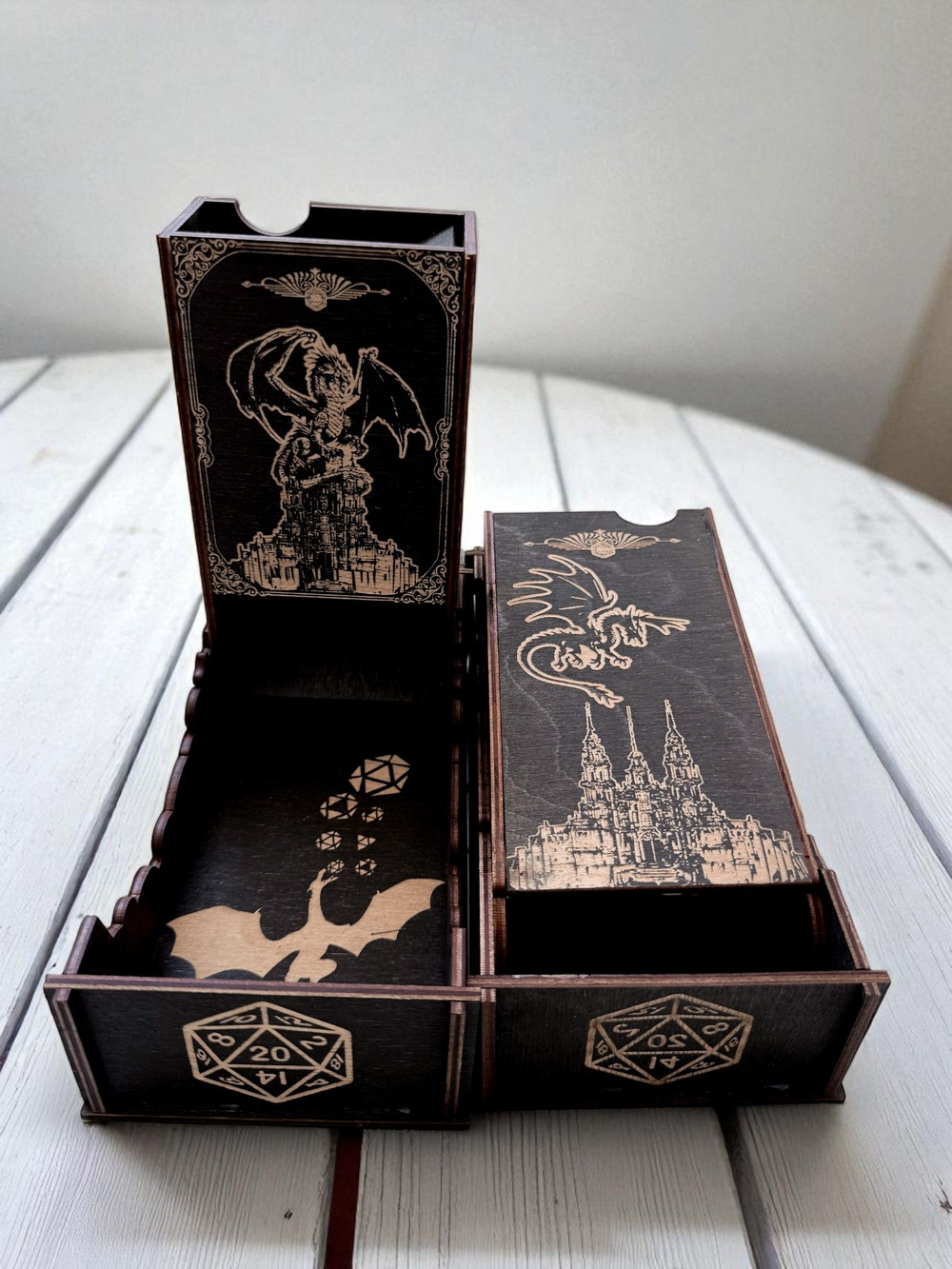 Dice Tower «Дракон и замок» — дерево