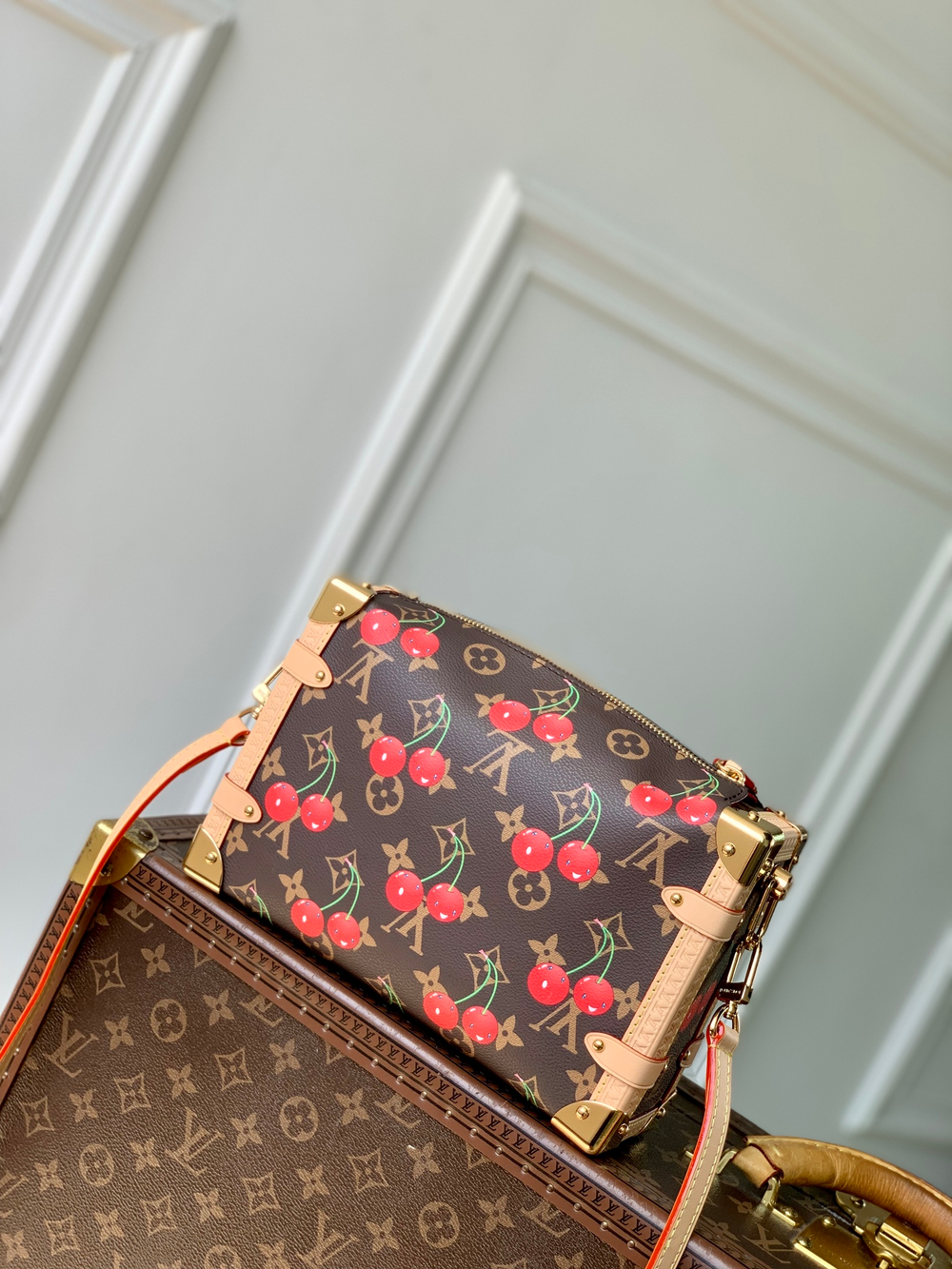 Louis Vuitton Side Trunk MM