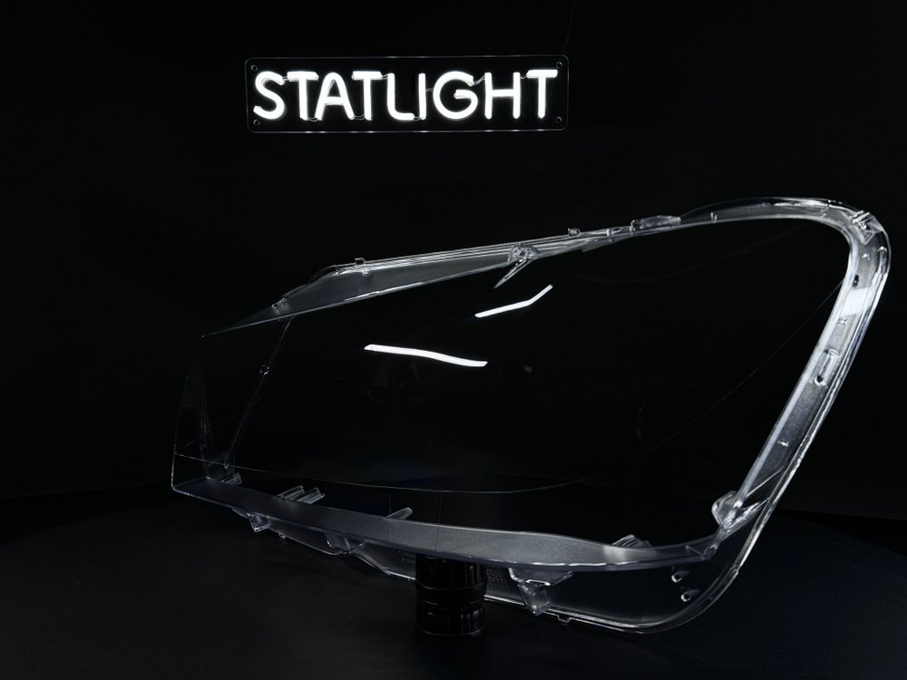 Левое стекло фары BMW X3 F25 2011-2014