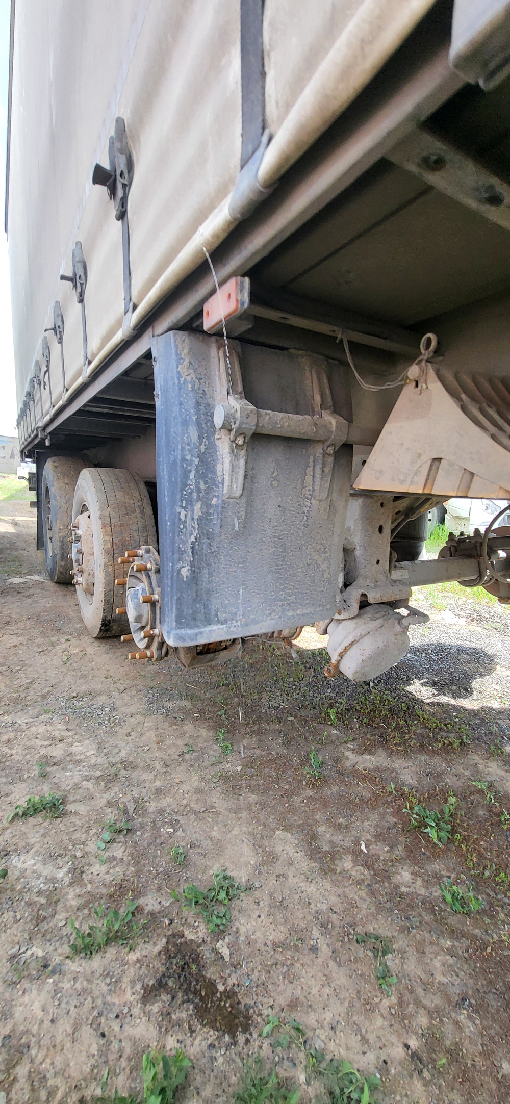 Grunwald 9453 Полуприцеп бортовой (евроборт) 9453-0000010-10 (Шторный)