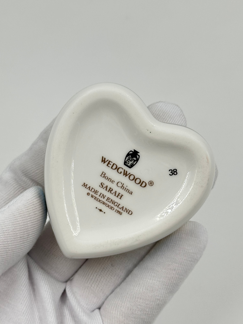 Шкатулка Wedgwood, Sarah
