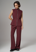 Жилет на молнии бордовый