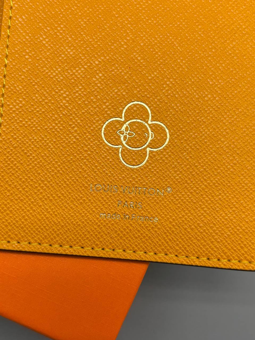 Обложка на паспорт Louis Vuitton