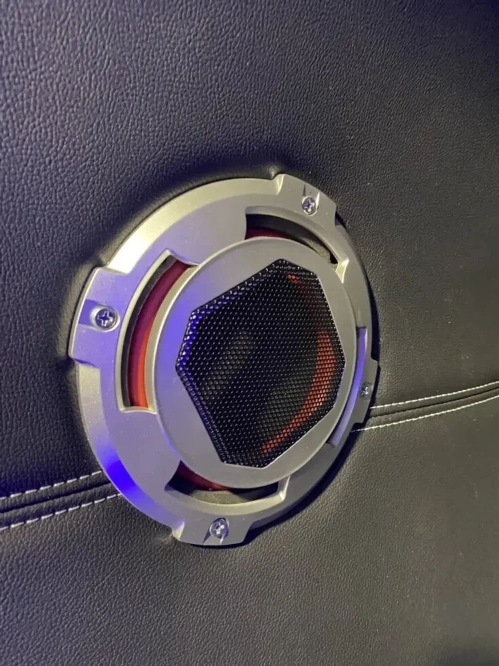 Аттракцион виртуальной реальности Crazy Egg-10D