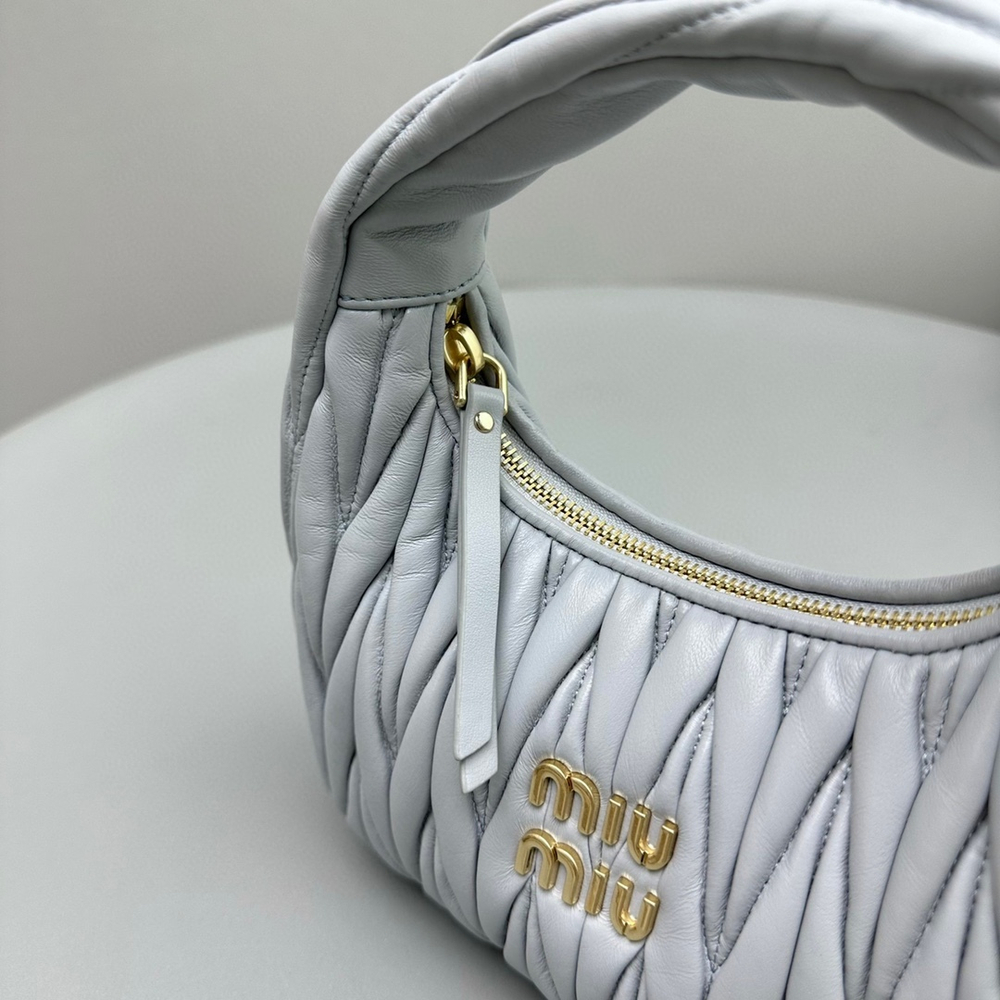 Miu Miu Wander Hobo Bag 20 cm