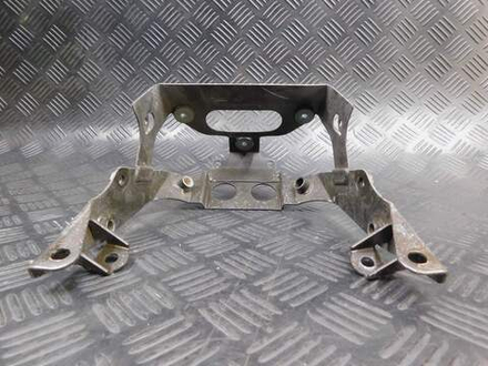 Крепление Yamaha TDM850 RN03J 2001