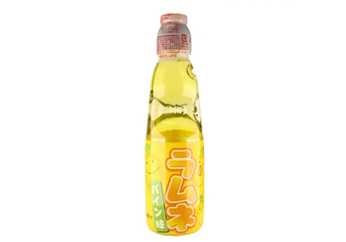 Лимонад со вкусом ананаса Ramune, 200мл