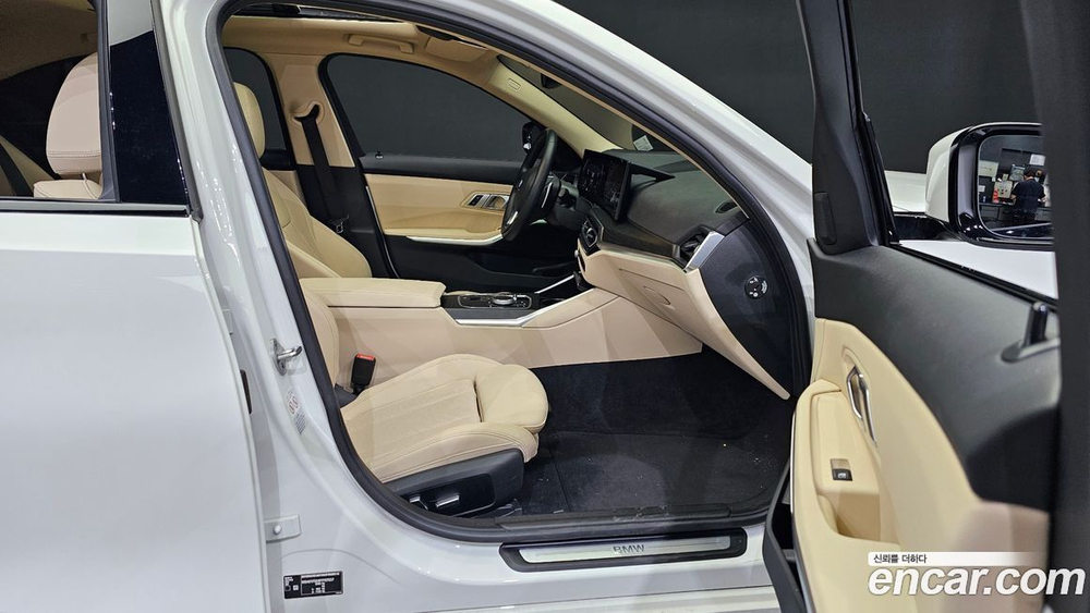 BMW 3 Series (G20) 320i (06.2023)