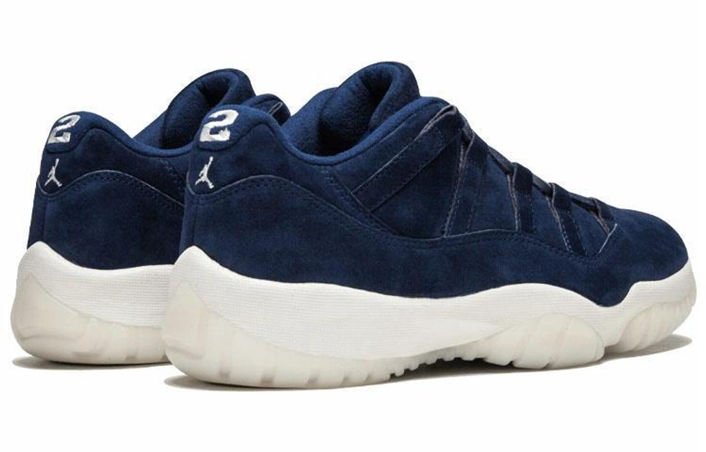 Кроссовки Jordan Air Jordan 11 Retro Low "Derek Jeter Re2Pect"