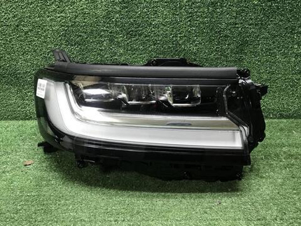 Фара правая Toyota Land Cruiser 300 (2021-н.в.) LED