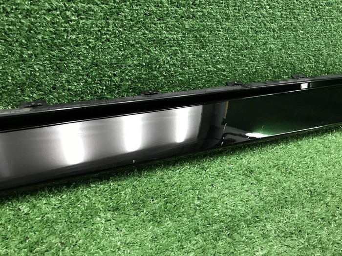 Накладка порога левая BMW M3 G80 (2020-н.в.)