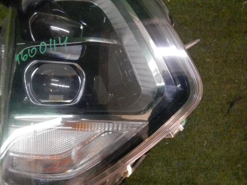 Фара правая Hyundai Santa Fe 4 (2018-2021) LED