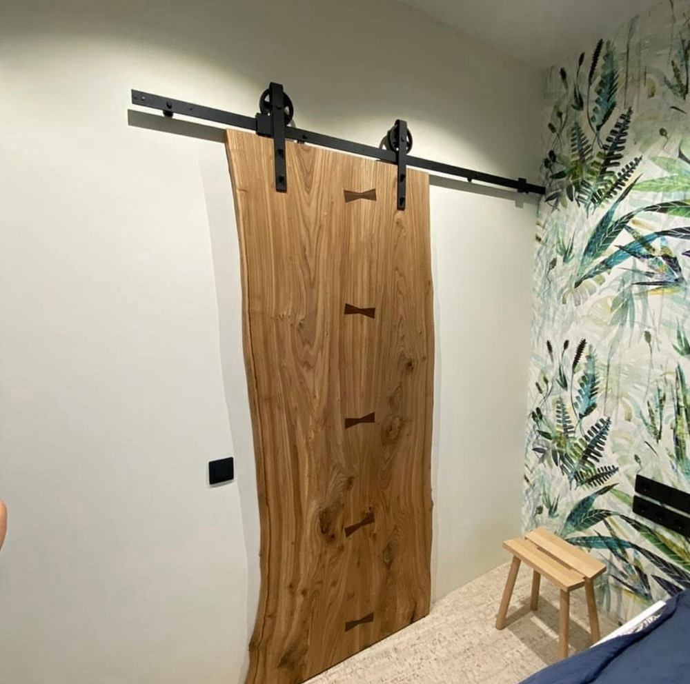 Амбарная дверь