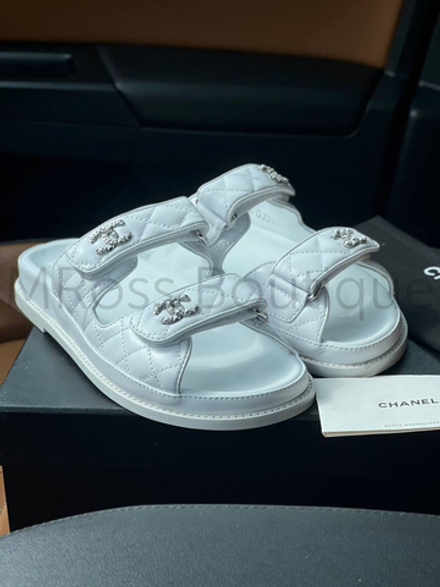 Женские сандалии Chanel Dad в белом цвете на липучках