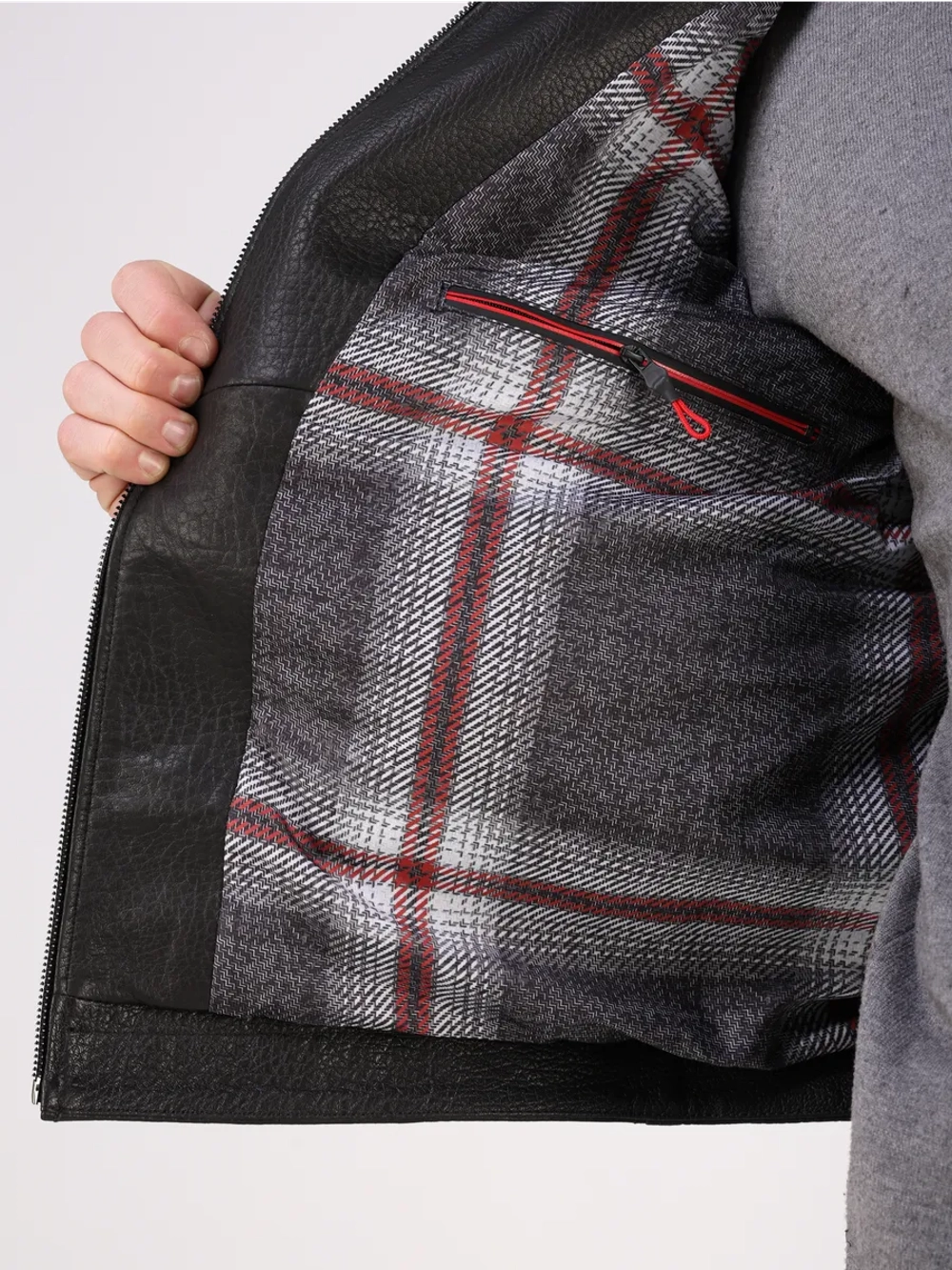 Кожаная куртка демисезонная натуральная с капюшоном