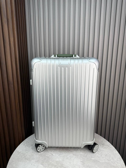 Чемодан Rimowa